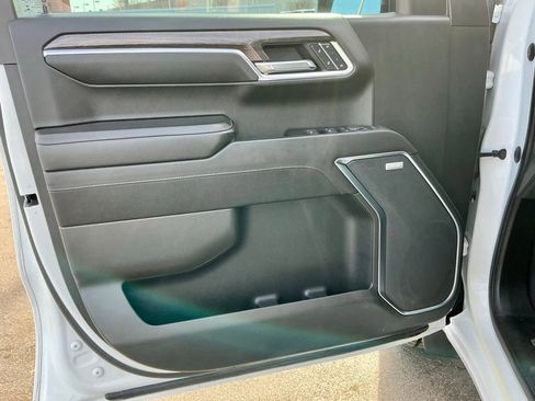 Used 2022 Chevrolet Silverado 1500 LTZ w/ Max Trailering Package image 43