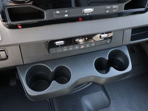 New 2026 Mercedes-Benz Sprinter 2500 image 30