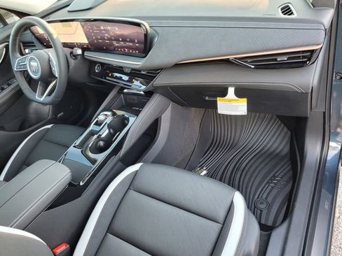 New 2026 Buick Envision Sport Touring image 18