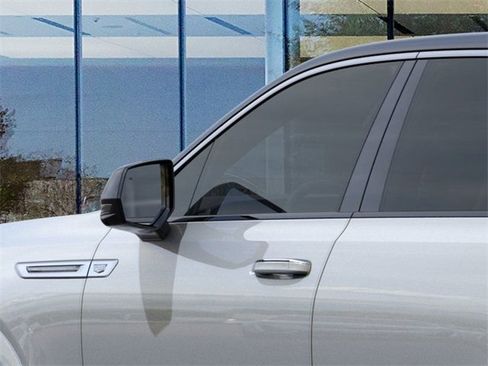 New 2025 Cadillac Escalade IQ Luxury 1 w/ Smart Trailering package image 12