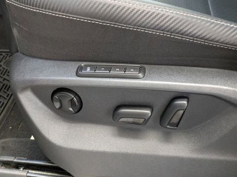 Used 2022 Volkswagen Atlas Cross Sport SEL R-Line image 22