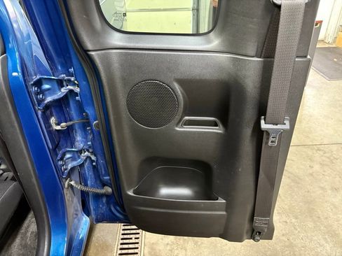 Used 2009 Chevrolet Colorado LT w/ Power Convenience Package image 11