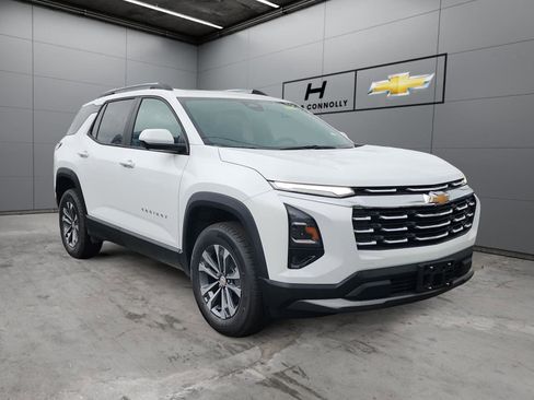 New 2026 Chevrolet Equinox LT w/ Convenience Package II AWD/4WD image 7