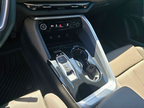 Certified 2025 Audi Q5 Premium w/ Premium Plus AWD/4WD image 21