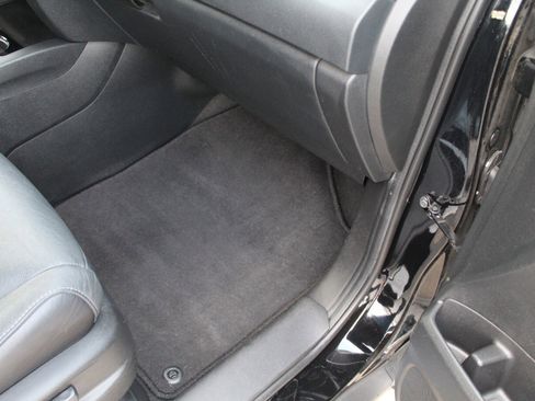 Used 2021 Honda Pilot Touring image 15