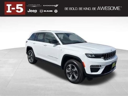 New 2025 Jeep Grand Cherokee Limited 4xe image 1