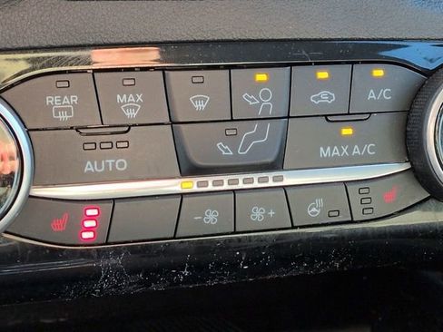 Certified 2022 Ford Escape SE w/ Convenience Package image 28