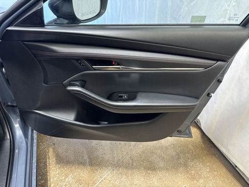 Used 2025 MAZDA MAZDA3 s image 25