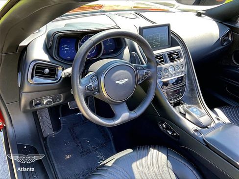 Used 2021 Aston Martin DB11 Volante RWD image 13