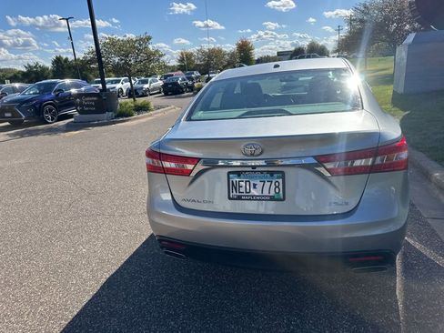 Used 2015 Toyota Avalon XLE image 31
