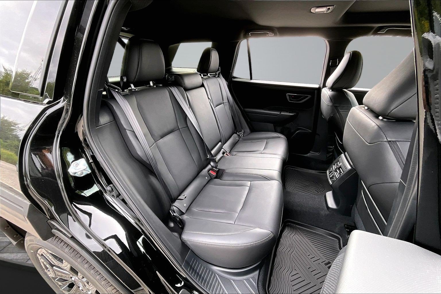 New 2026 Subaru Outback Limited XT AWD/4WD image 25
