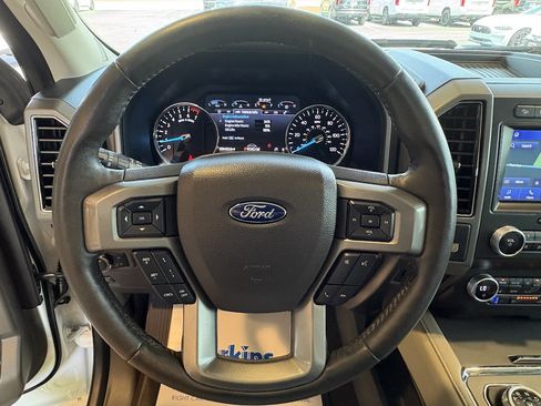 Used 2021 Ford Expedition Max XLT AWD/4WD image 11