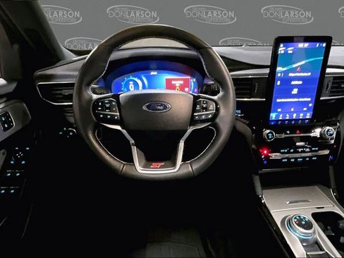 Certified 2024 Ford Explorer ST w/ Equipment Group 401A image 18