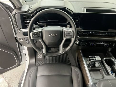 Used 2025 Chevrolet Silverado 1500 RST w/ Convenience Package II image 20