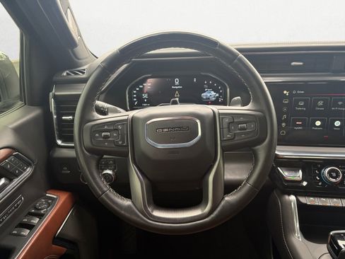 Used 2024 GMC Sierra 1500 Denali Ultimate image 16