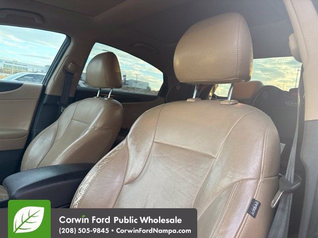 Used 2013 Hyundai Sonata Limited w/ Premium Pkg FWD image 9