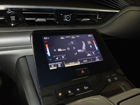 New 2026 INFINITI QX80 Luxe w/ Cargo Package image 27