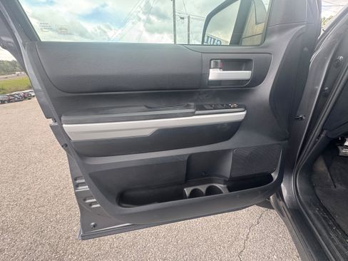 Used 2018 Toyota Tundra SR5 w/ TRD Sport Package AWD/4WD image 14