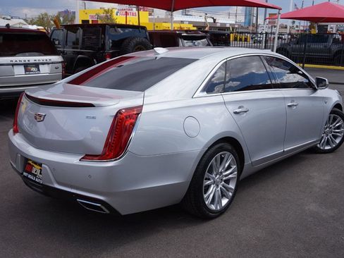 Used 2019 Cadillac XTS Luxury FWD image 6