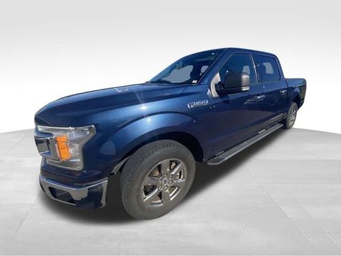 Used 2020 Ford F150 XLT w/ Equipment Group 302A Luxury image 2