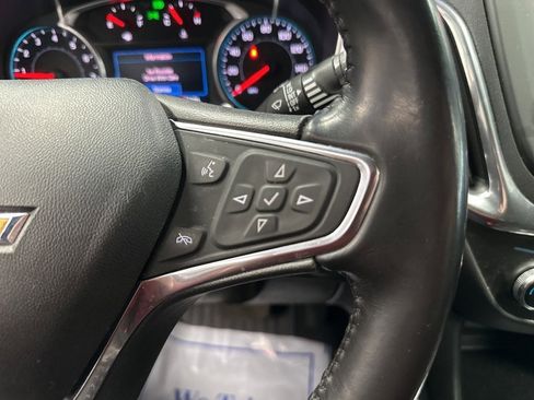 Used 2021 Chevrolet Equinox LT image 37