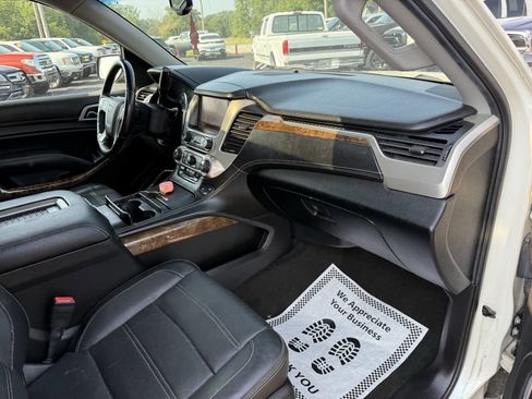 Used 2015 GMC Yukon XL Denali w/ Open Road Package image 30