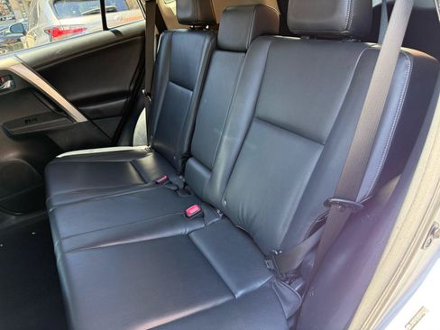 Used 2013 Toyota RAV4 Limited AWD/4WD image 7
