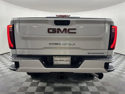 New 2025 GMC Sierra 2500 Denali w/ Denali Reserve Package image 5
