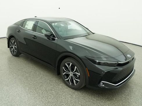 New 2026 Toyota Crown XLE image 29