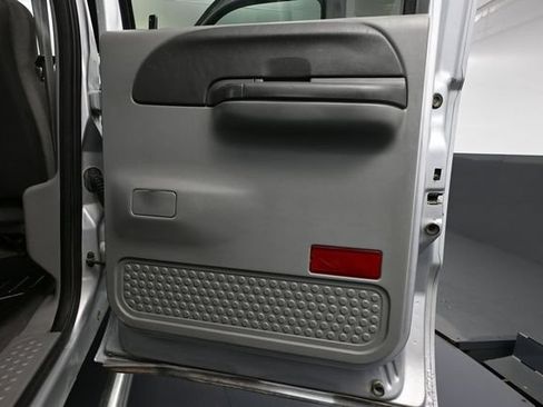 Used 2002 Ford F250 XLT AWD/4WD image 34