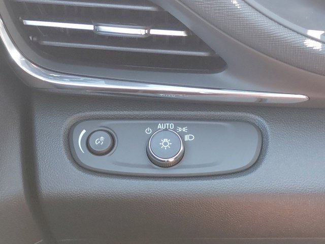 New 2026 Buick Envista Preferred FWD image 20