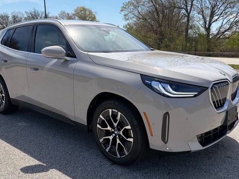 Certified 2026 BMW X3 xDrive30 w/ Convenience Package AWD/4WD image 9