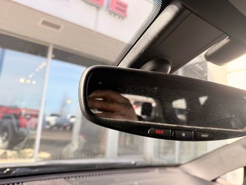 Used 2018 Chrysler Pacifica Touring-L Plus w/ S Appearance Package image 27