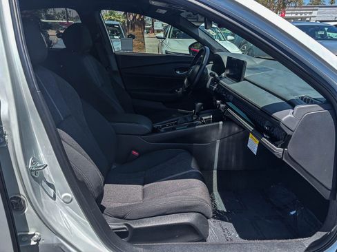 Used 2024 Honda Accord Sport image 19