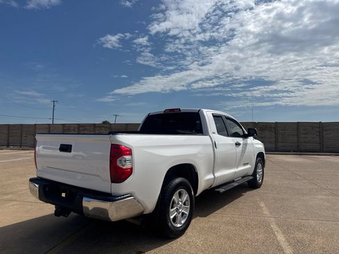 Used 2017 Toyota Tundra SR5 w/ SR5 Upgrade Package RWD image 19