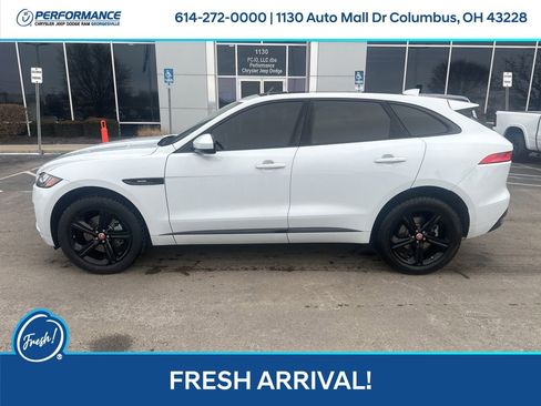 Used 2017 Jaguar F-PACE R-Sport image 7