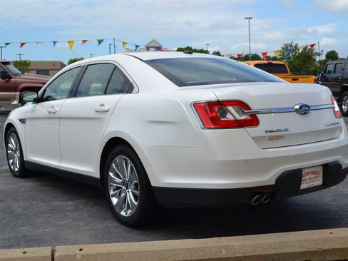 Used 2010 Ford Taurus Limited AWD/4WD image 5