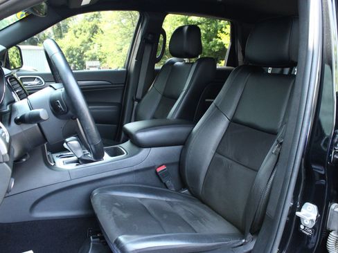 Used 2021 Jeep Grand Cherokee Laredo X AWD/4WD image 15