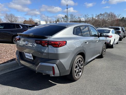 Used 2025 BMW X2 xDrive28i image 21