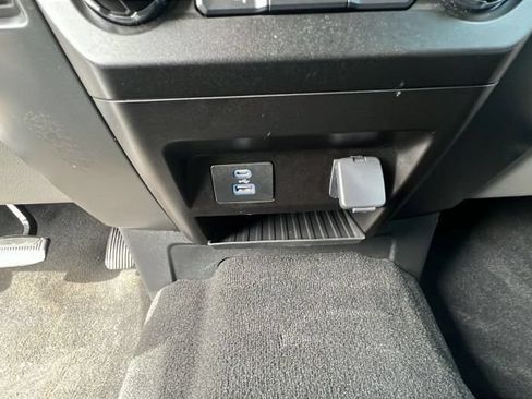 Used 2020 Ford F350 XLT w/ XLT Value Package AWD/4WD image 25