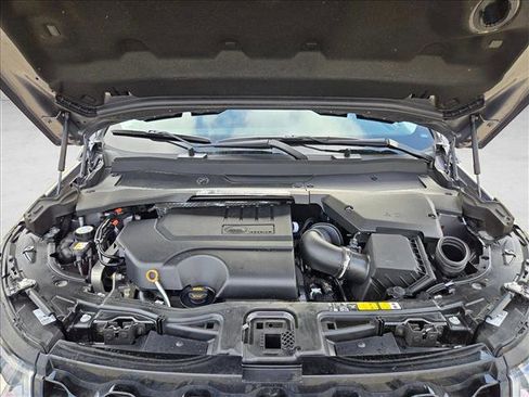 Certified 2025 Land Rover Discovery Sport S image 21