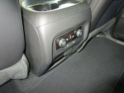 New 2026 Chevrolet Traverse LT w/ Driver Confidence Package image 20