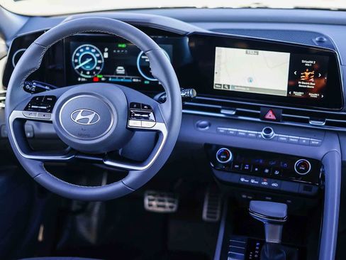 New 2026 Hyundai Elantra Sport w/ Cargo Package image 14