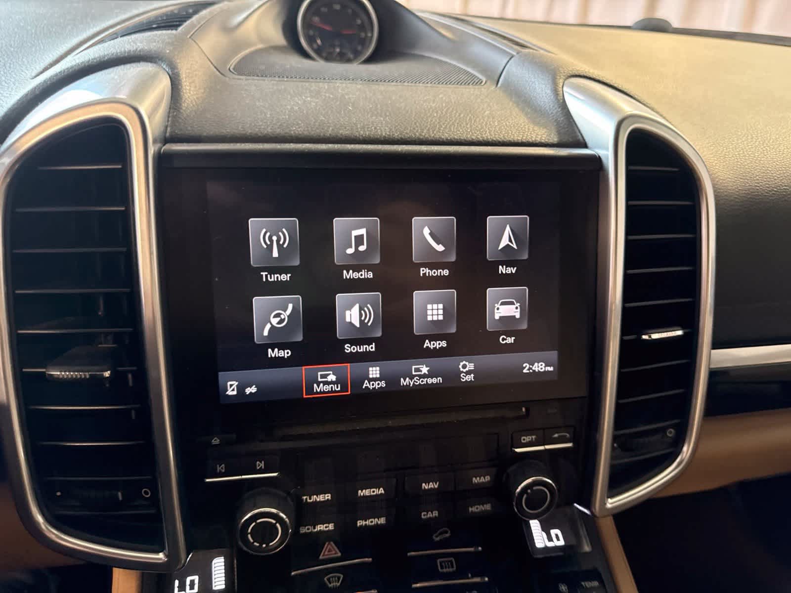 Used 2018 Porsche Cayenne AWD/4WD image 26