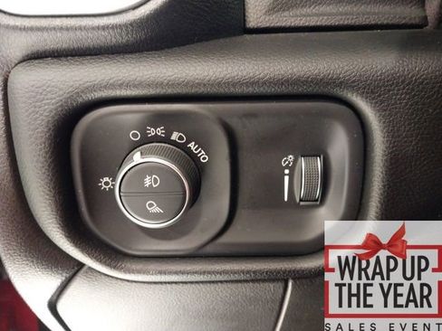 Used 2024 RAM 2500 Big Horn w/ Bed Utility Group image 20