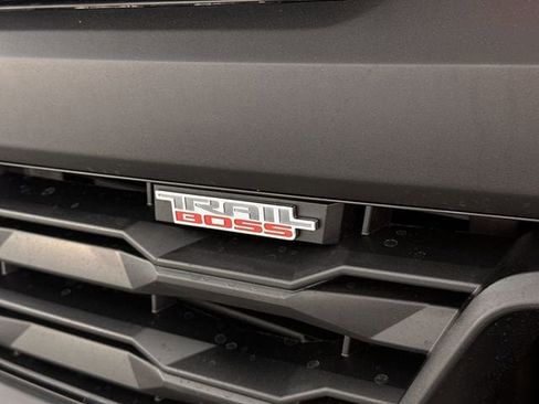 New 2026 Chevrolet Colorado Trail Boss AWD/4WD image 32