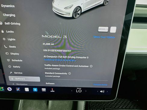 Used 2022 Tesla Model 3 Standard Range Plus RWD image 34