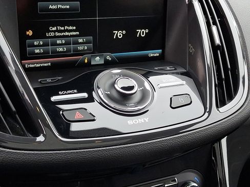 Used 2015 Ford Escape Titanium w/ Equipment Group 301A image 18