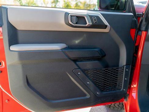 Used 2023 Ford Bronco Big Bend w/ Sasquatch Package image 15