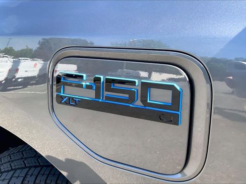 New 2025 Ford F150 Lightning XLT AWD/4WD image 15